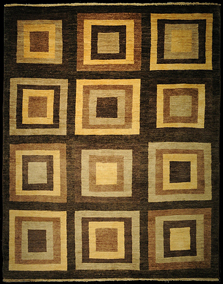 18687 Handmade carpet
